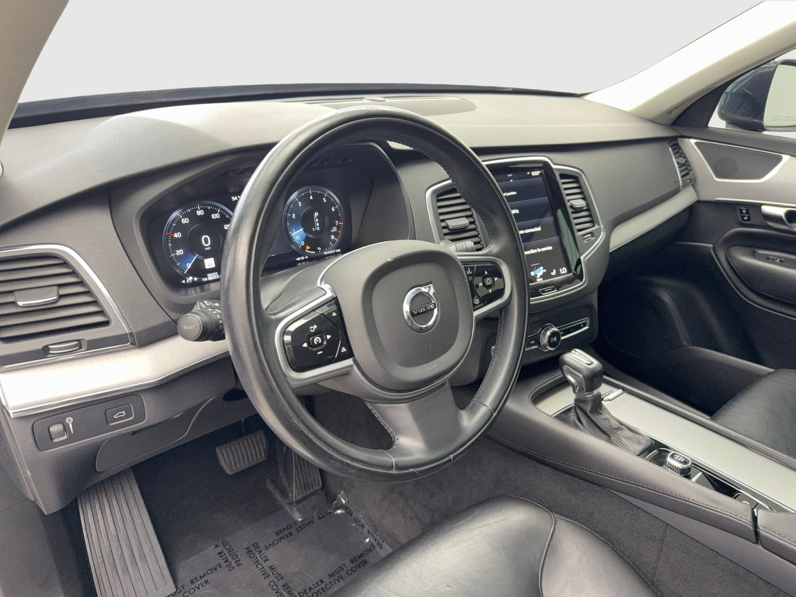 Used 2022 Volvo XC90 T5 Momentum AWD/4WD image 18