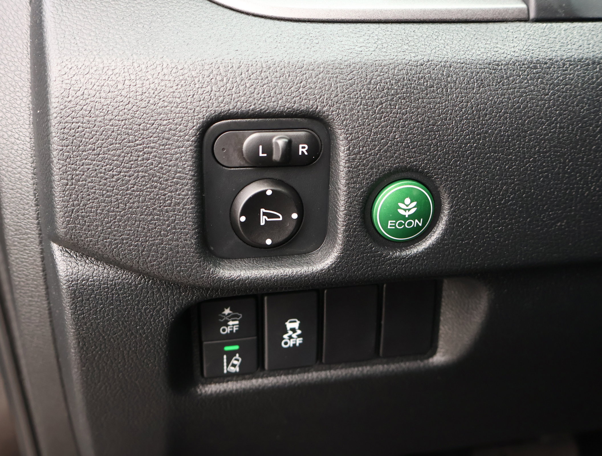 Used 2021 Honda Passport Sport image 11