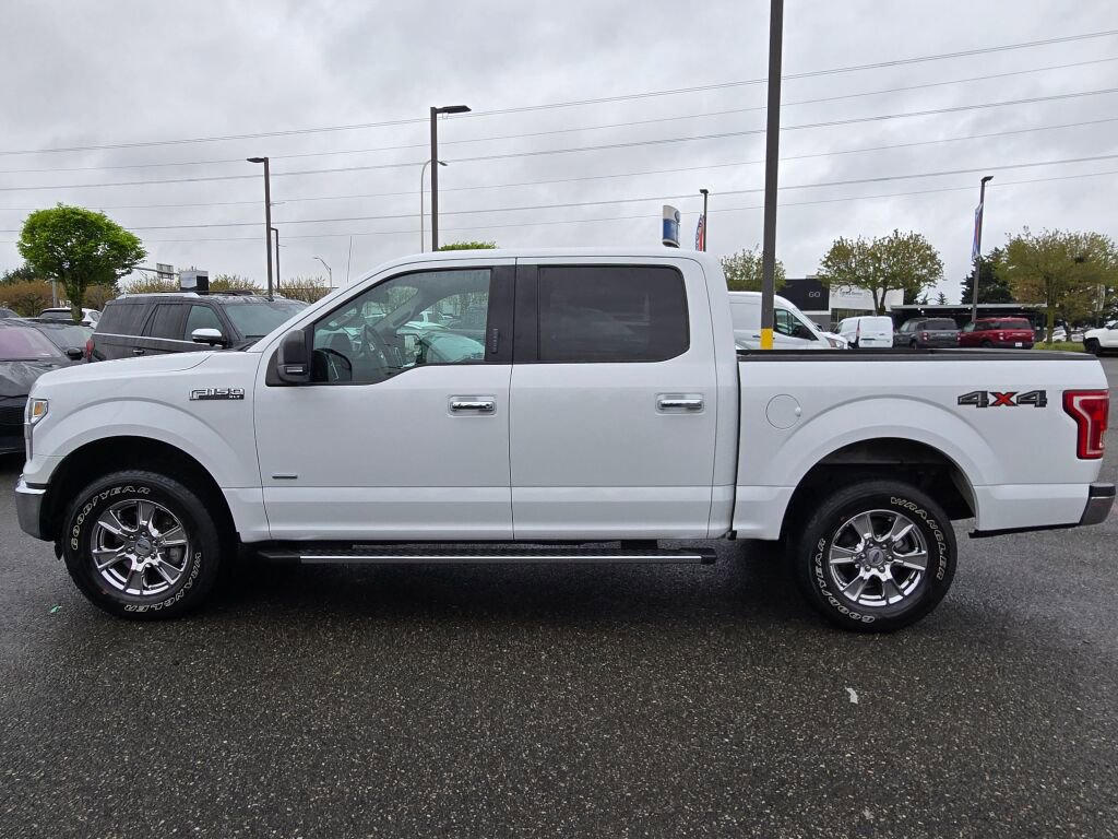 Used 2015 Ford F150 XLT w/ Equipment Group 301A Mid image 9