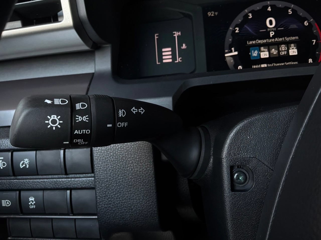 New 2026 Toyota Tacoma SR5 AWD/4WD image 31