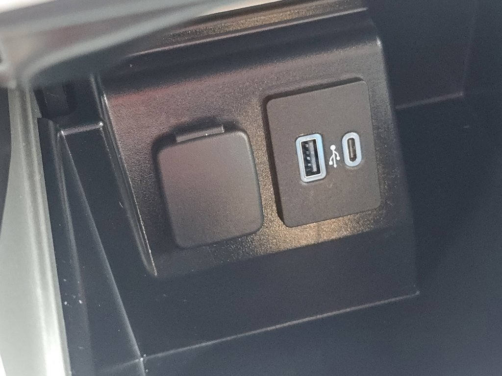 Used 2023 Ford Explorer Timberline image 14