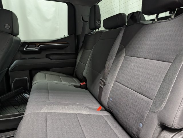 Certified 2023 Chevrolet Silverado 1500 LT AWD/4WD image 15