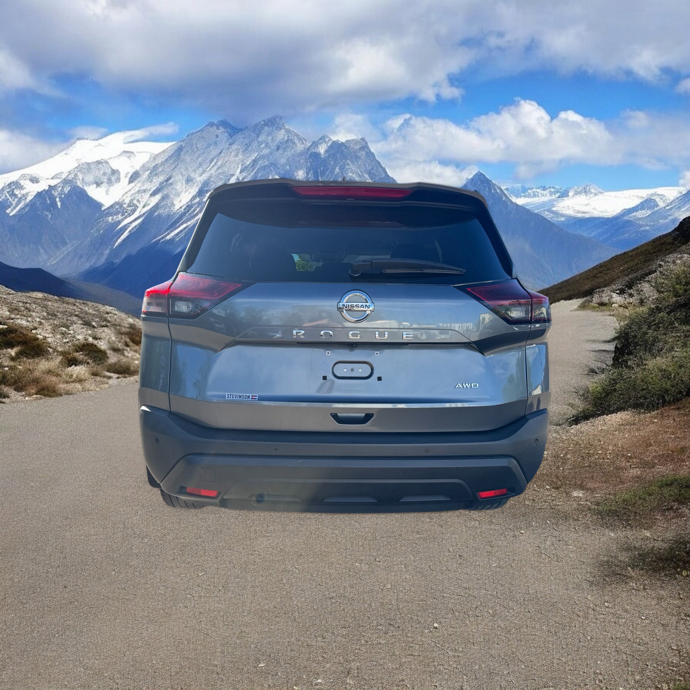 Used 2021 Nissan Rogue S image 4