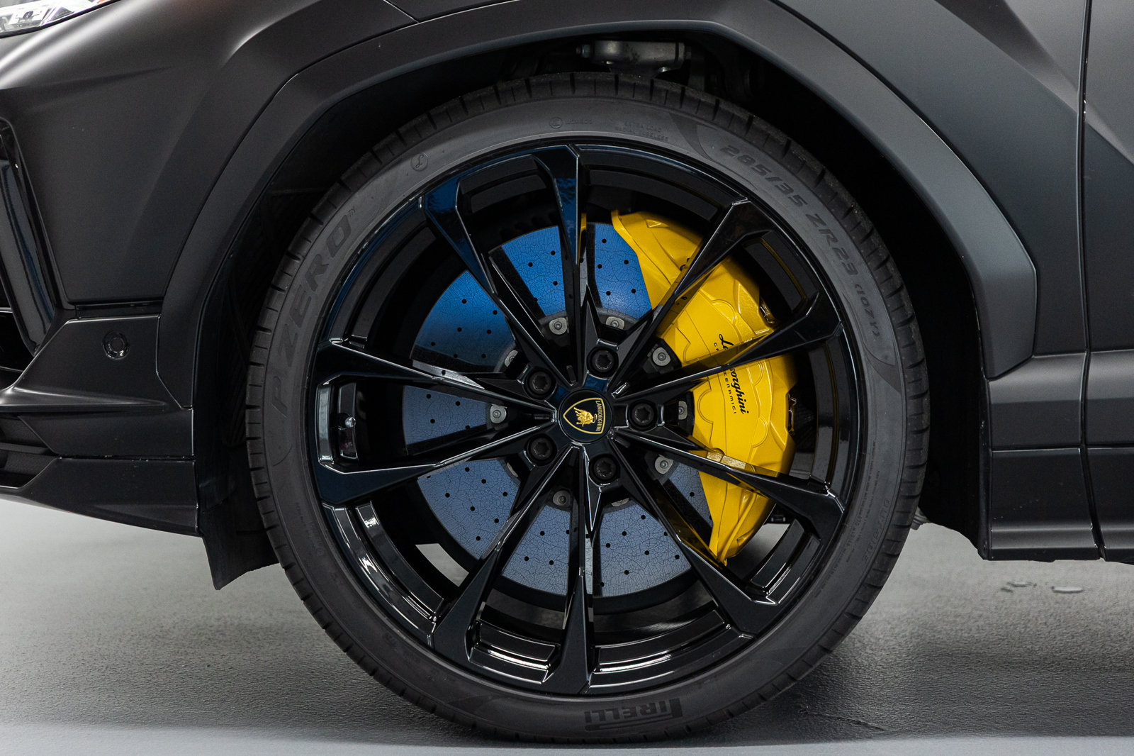 Used 2024 Lamborghini Urus S AWD/4WD image 18