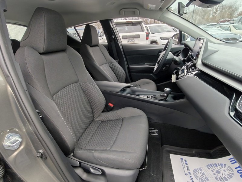 Used 2021 Toyota C-HR LE image 15