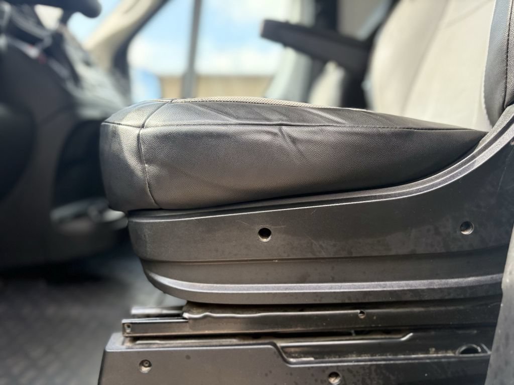 Used 2023 RAM ProMaster 2500 FWD image 16