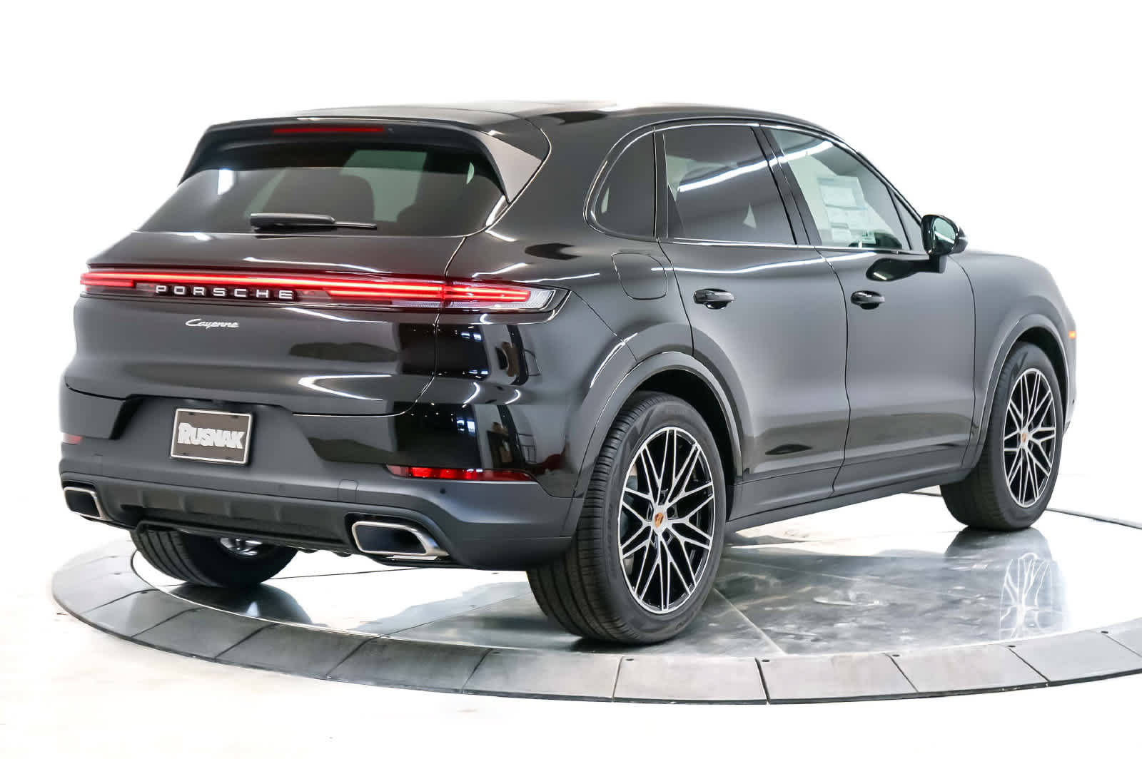 New 2026 Porsche Cayenne AWD/4WD image 9