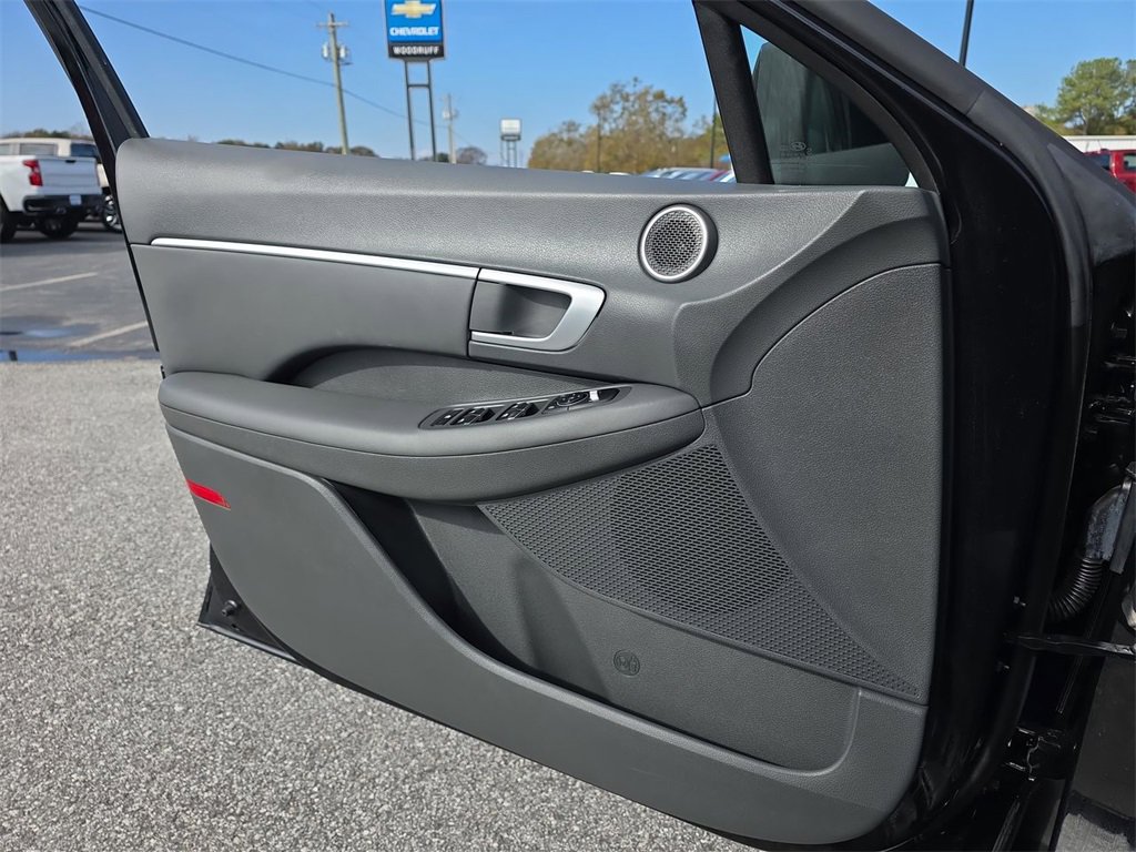 Used 2021 Hyundai Sonata SEL image 21