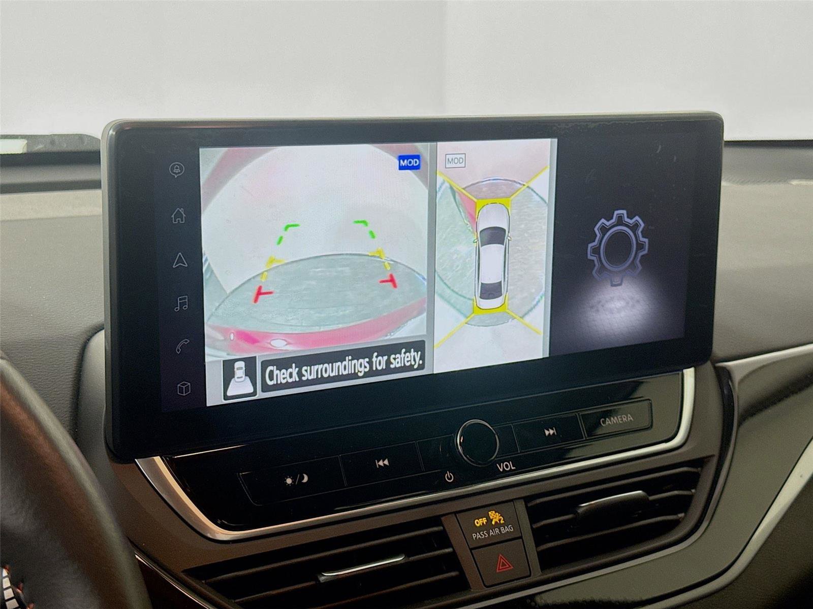 Used 2024 Nissan Altima 2.0 SR image 10