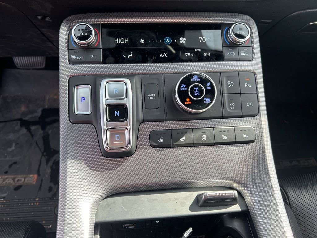 Used 2024 Hyundai Palisade Calligraphy image 20