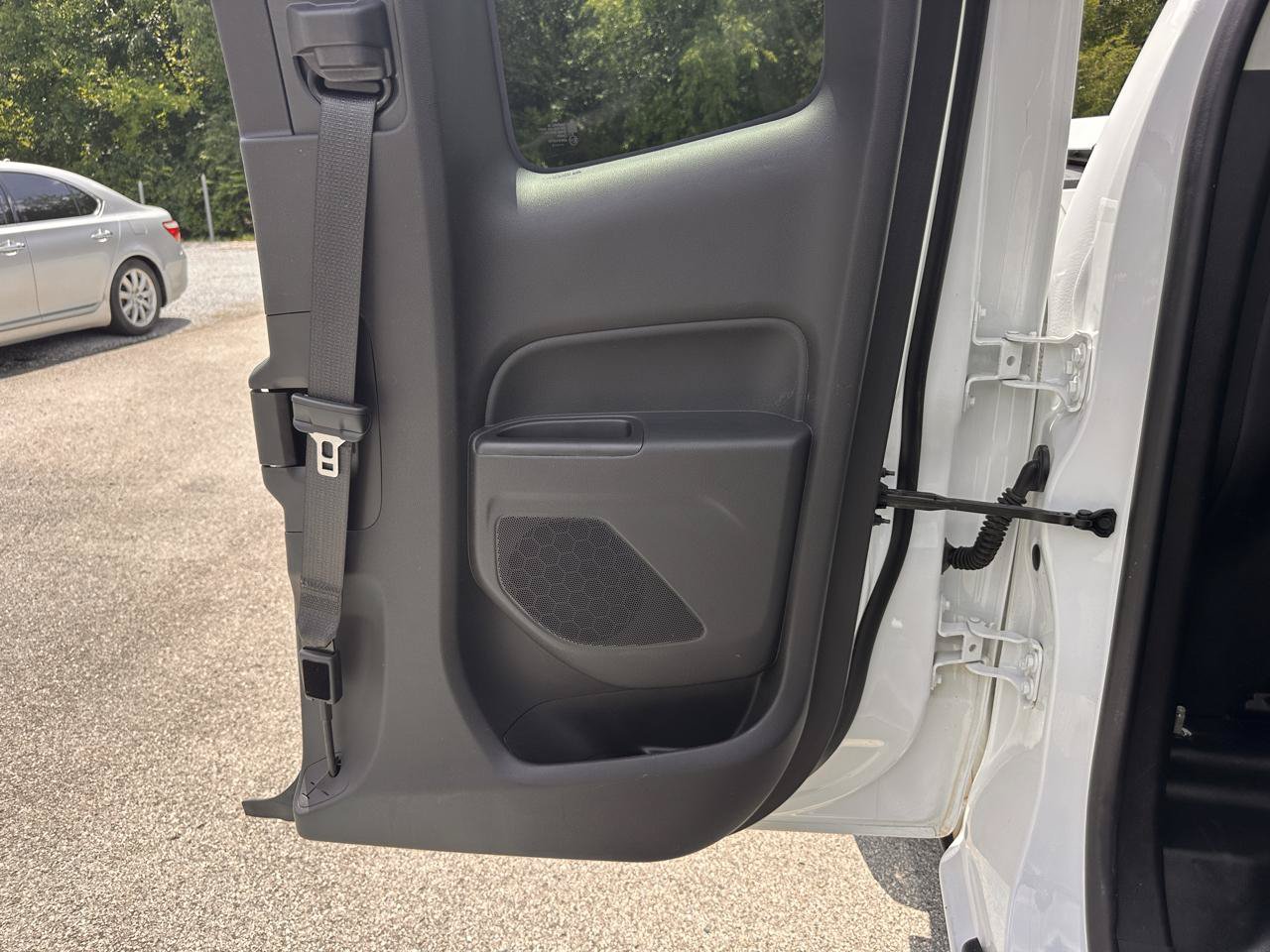 Used 2022 Chevrolet Colorado LT w/ Fleet Safety Package RWD image 33