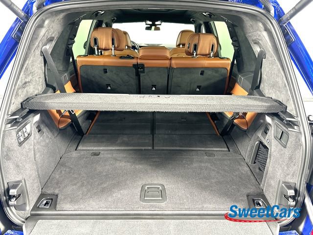 Used 2025 BMW X7 M60i image 50