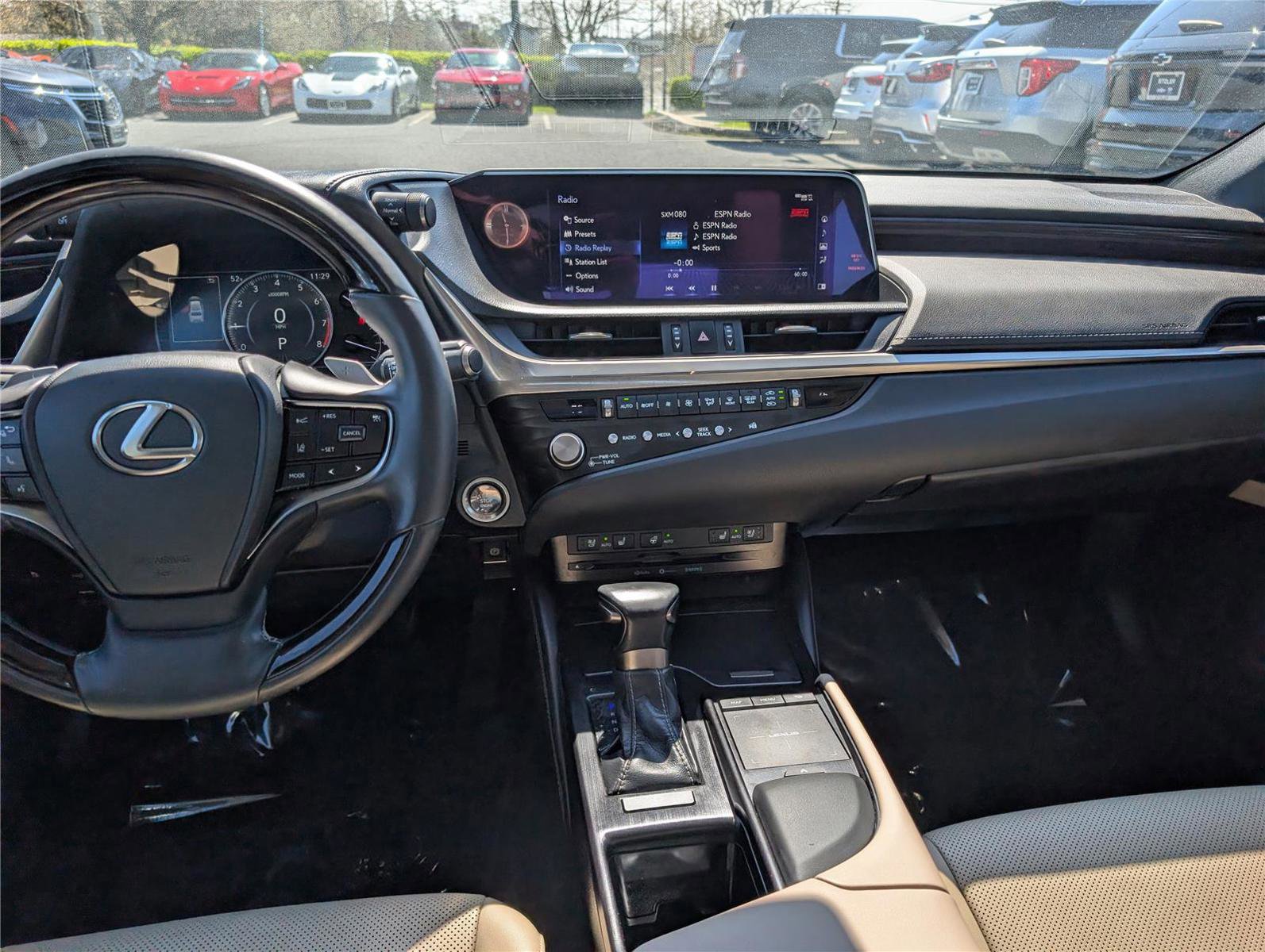 Used 2021 Lexus ES 350 w/ Premium Package FWD image 17