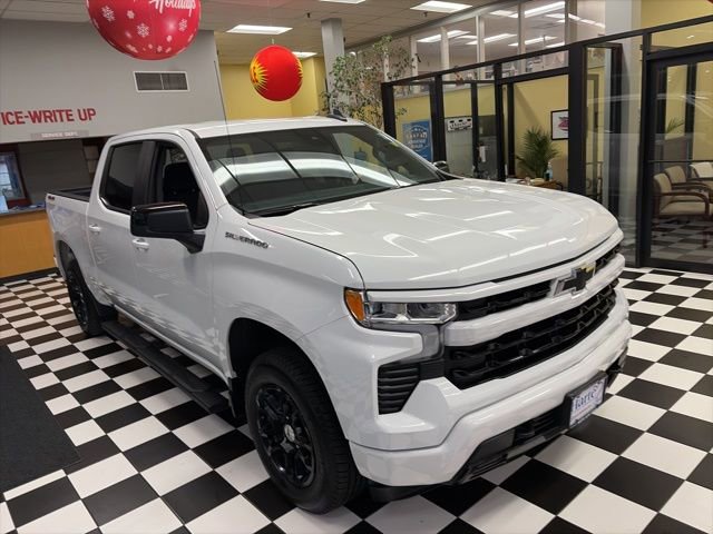 Used 2023 Chevrolet Silverado 1500 RST image 12