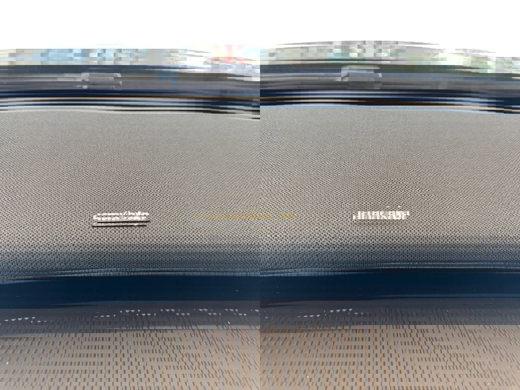 New 2026 Volvo EX30 Cross Country Ultra w/ Protection Package Premier AWD/4WD image 24