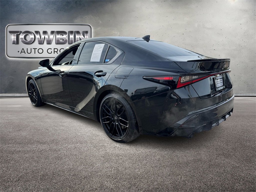 Used 2024 Lexus IS 500 image 6
