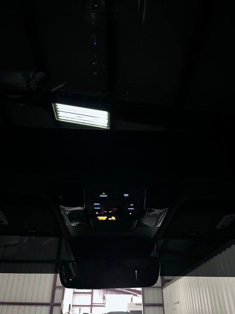 Used 2024 Lexus GX 550 w/ Cold Area Package AWD/4WD image 30