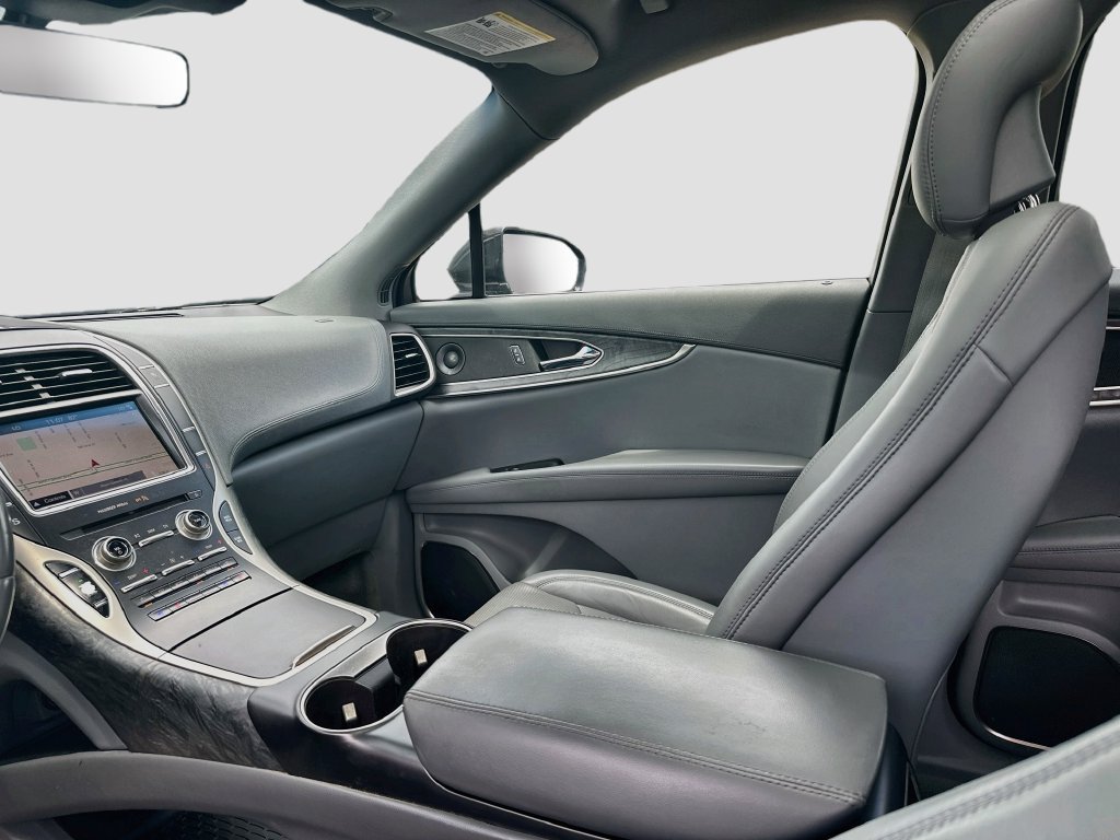 Used 2019 Lincoln Nautilus Reserve AWD/4WD image 24