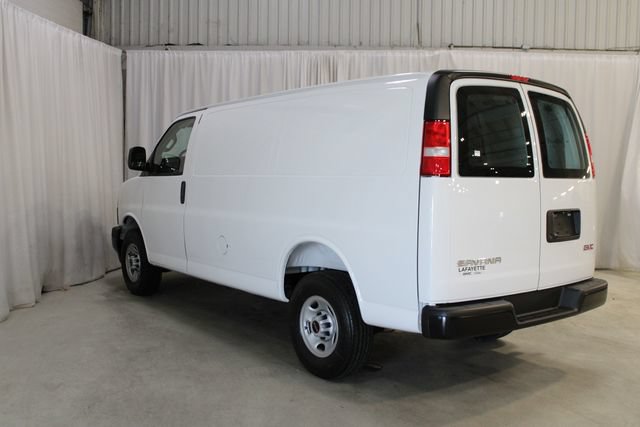 New 2026 GMC Savana 2500 w/ Driver Convenience Package RWD image 28