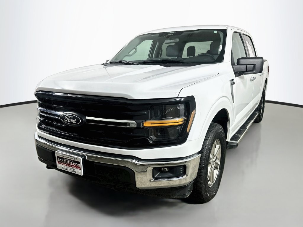 Used 2025 Ford F150 XLT w/ Equipment Group 301A Standard AWD/4WD image 3