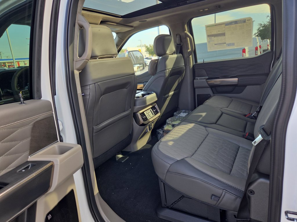 New 2027 Ford F250 Platinum w/ Platinum Plus Package AWD/4WD image 54