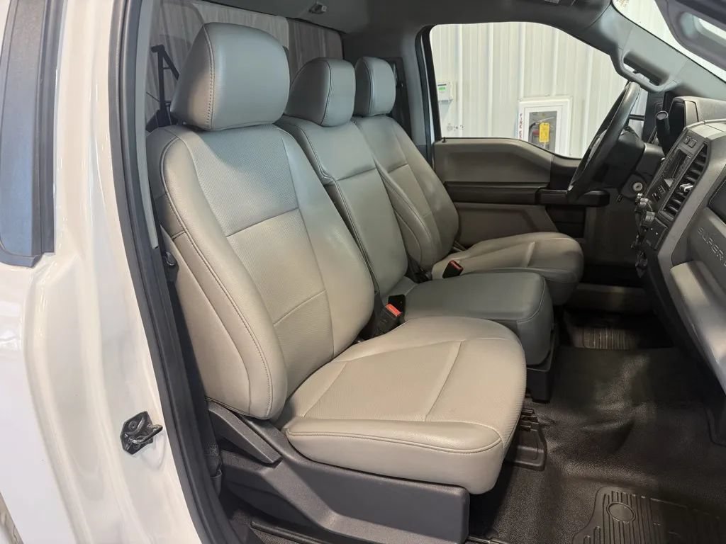 Used 2022 Ford F250 XL w/ Power Equipment Group AWD/4WD image 17