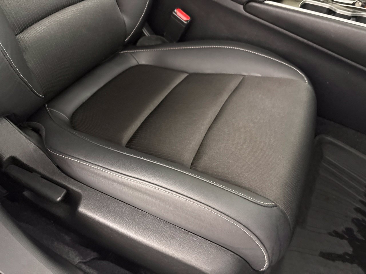 Used 2022 Honda Accord Sport image 25