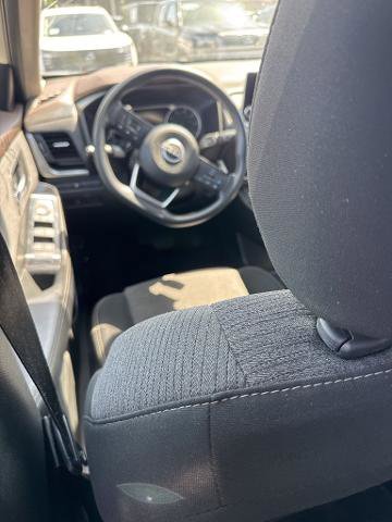 Certified 2023 Nissan Rogue SV FWD image 8