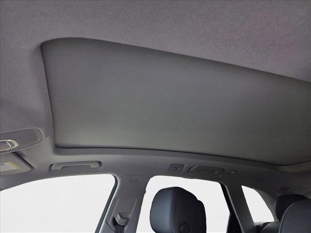 Certified 2025 Audi Q5 2.0T Premium Plus image 15