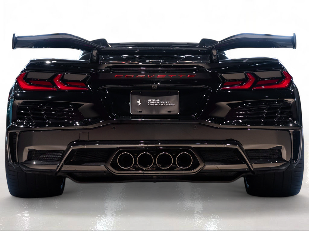 Used 2025 Chevrolet Corvette Z06 w/ Z07 Performance Package RWD image 10