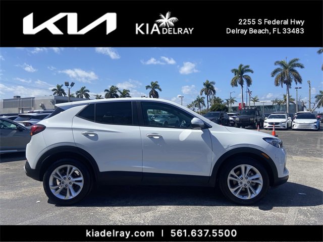 Used 2023 Buick Encore GX Preferred w/ Cold Weather Comfort Package image 2