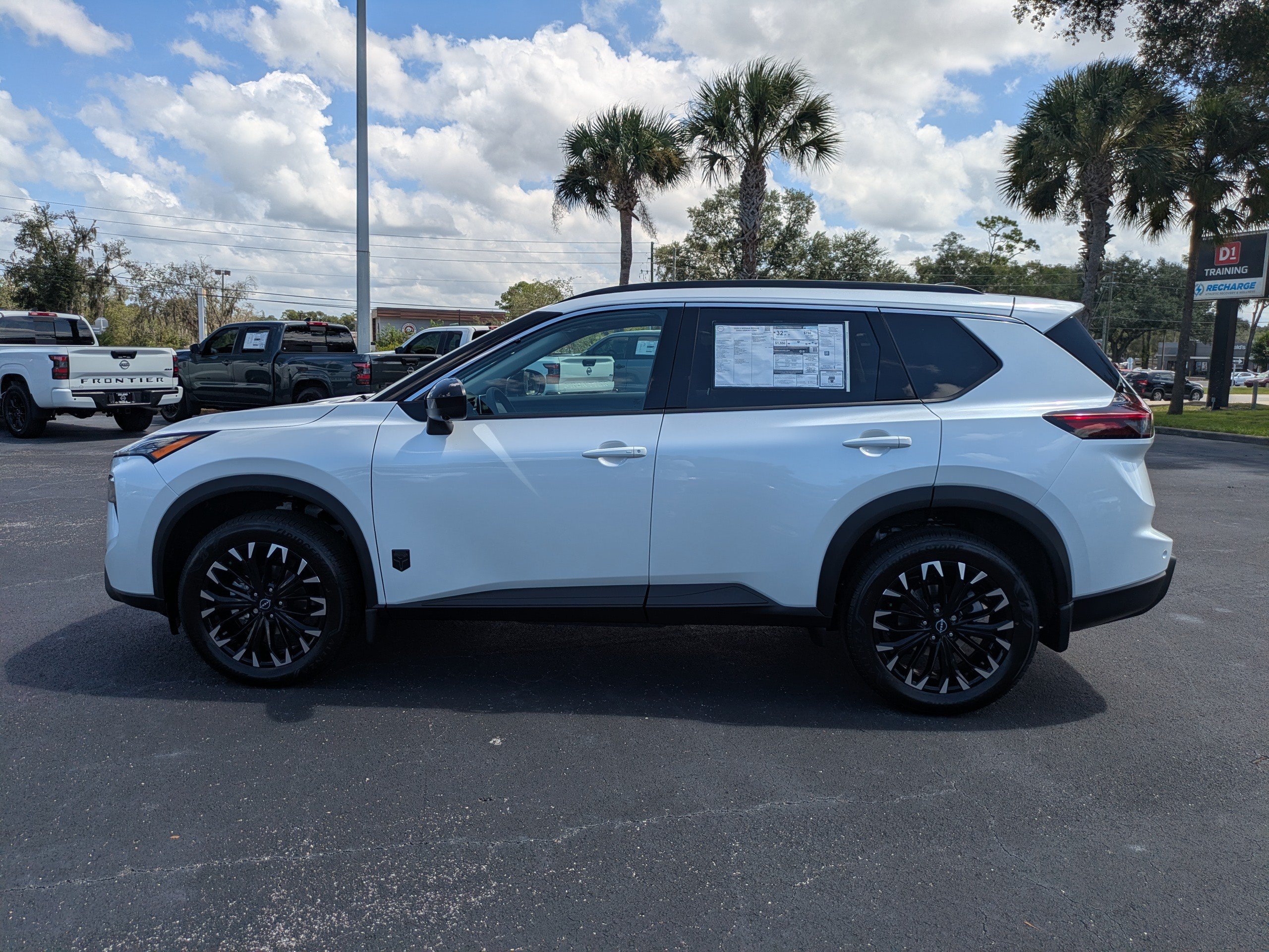 New 2026 Nissan Rogue Dark Armor FWD image 7