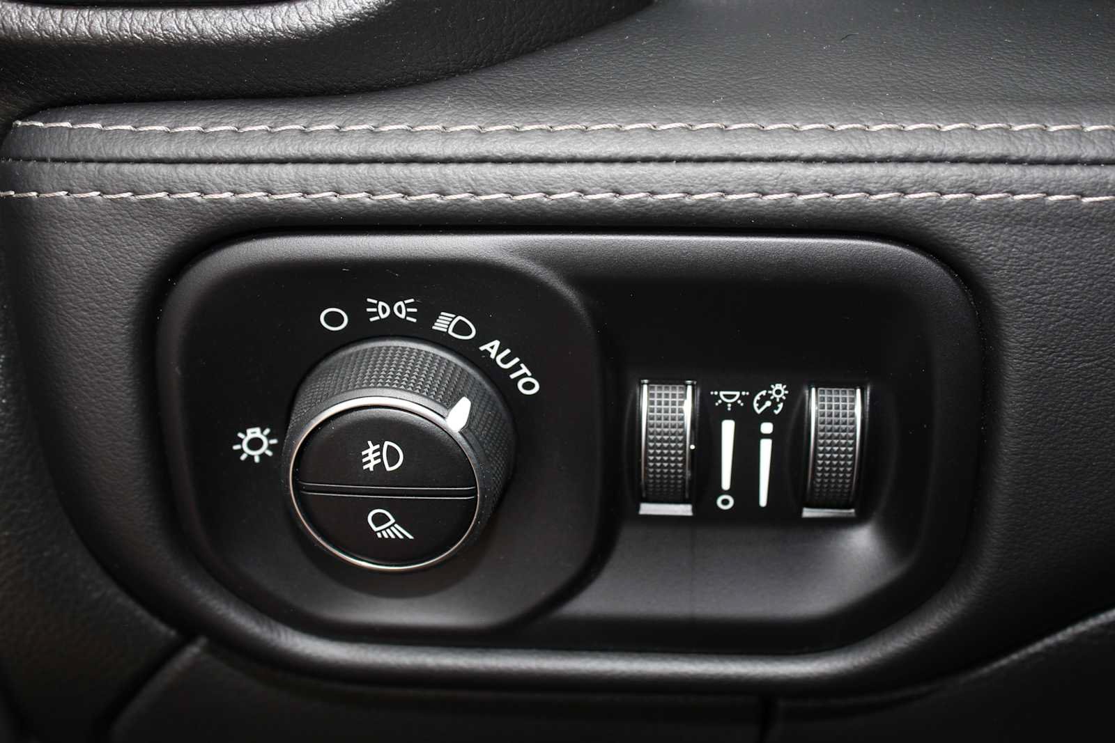 Used 2024 RAM 2500 Rebel w/ Level 2 Equipment Group AWD/4WD image 43