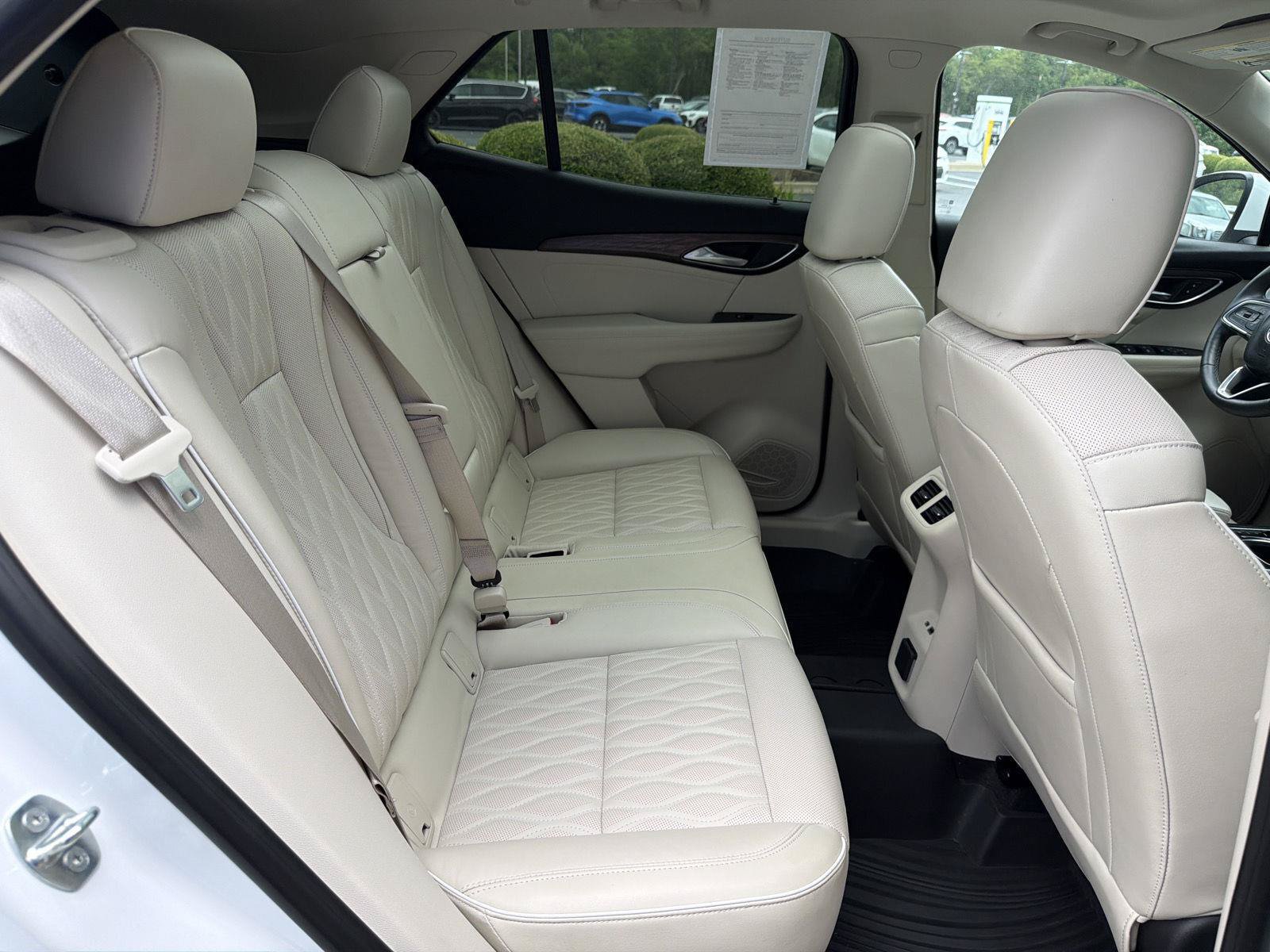 Used 2021 Buick Envision Avenir AWD/4WD image 42