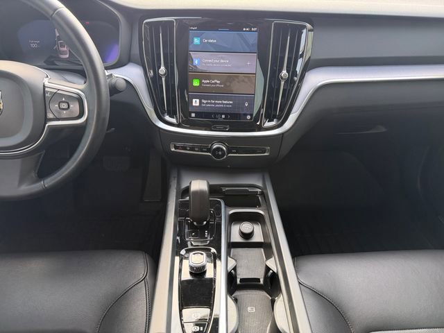 Used 2024 Volvo S60 B5 Core image 11