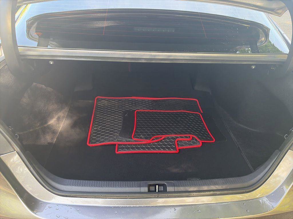 Used 2024 Toyota Camry XSE FWD image 16