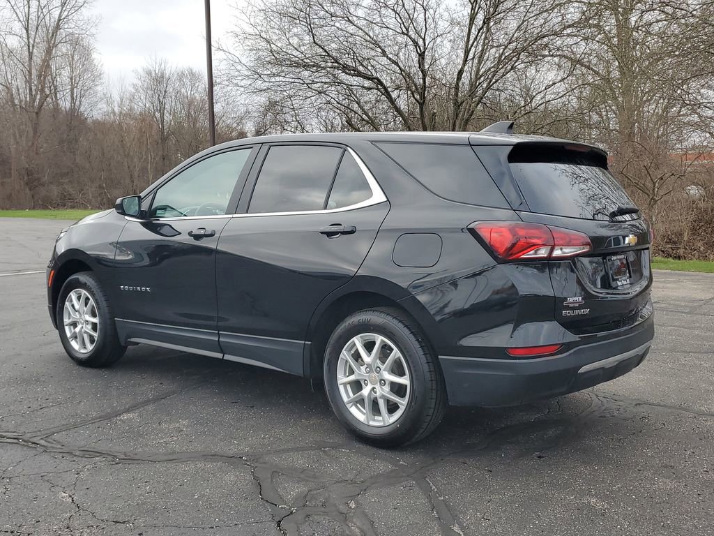 Used 2023 Chevrolet Equinox LT w/ LPO, Floor Liner Package image 4