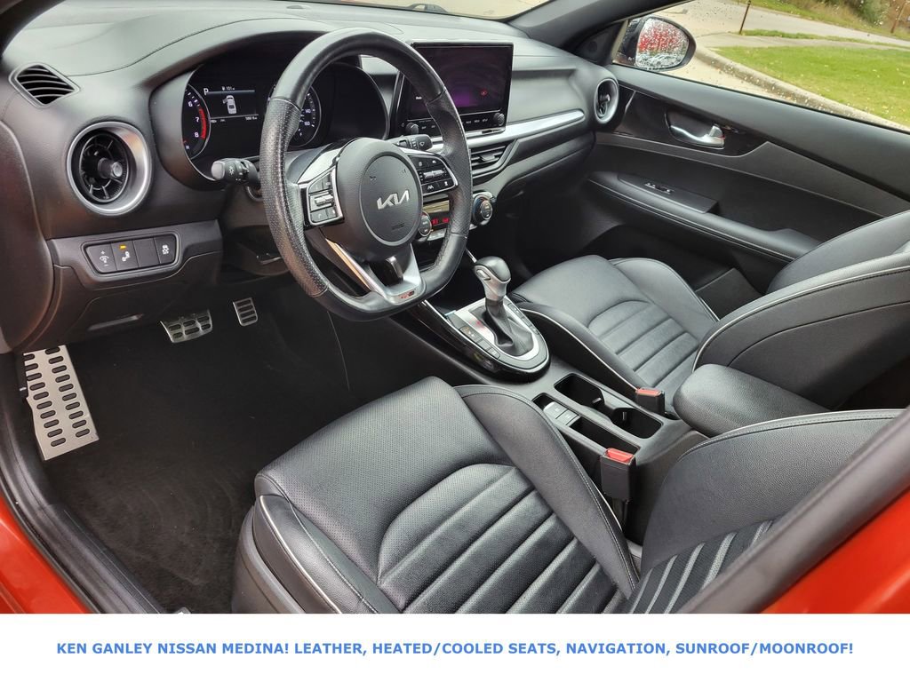 Used 2023 Kia Forte GT-Line w/ GT-Line Premium Package image 25