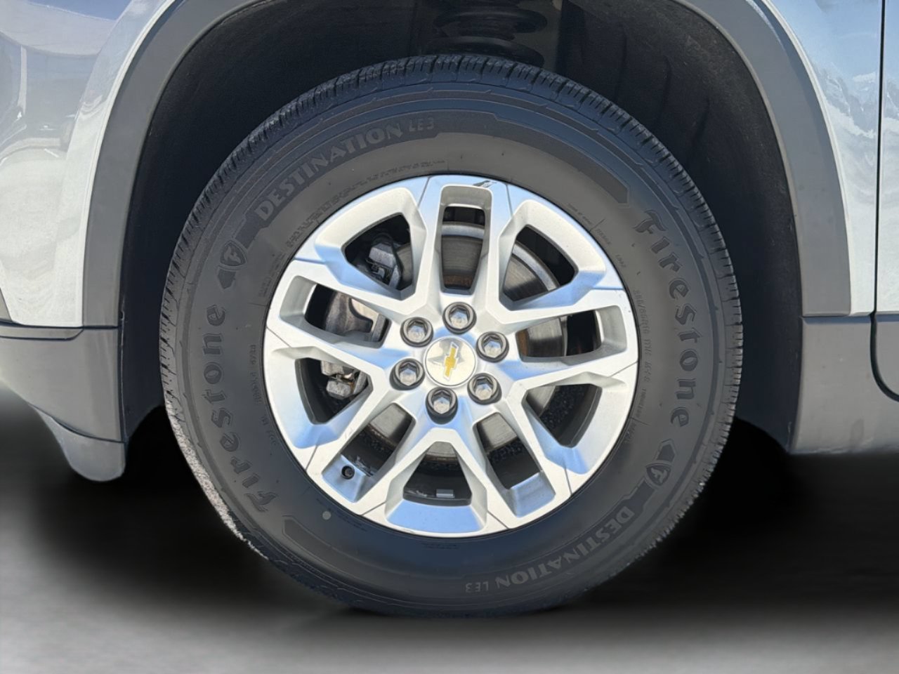 Used 2020 Chevrolet Traverse LS AWD/4WD image 30