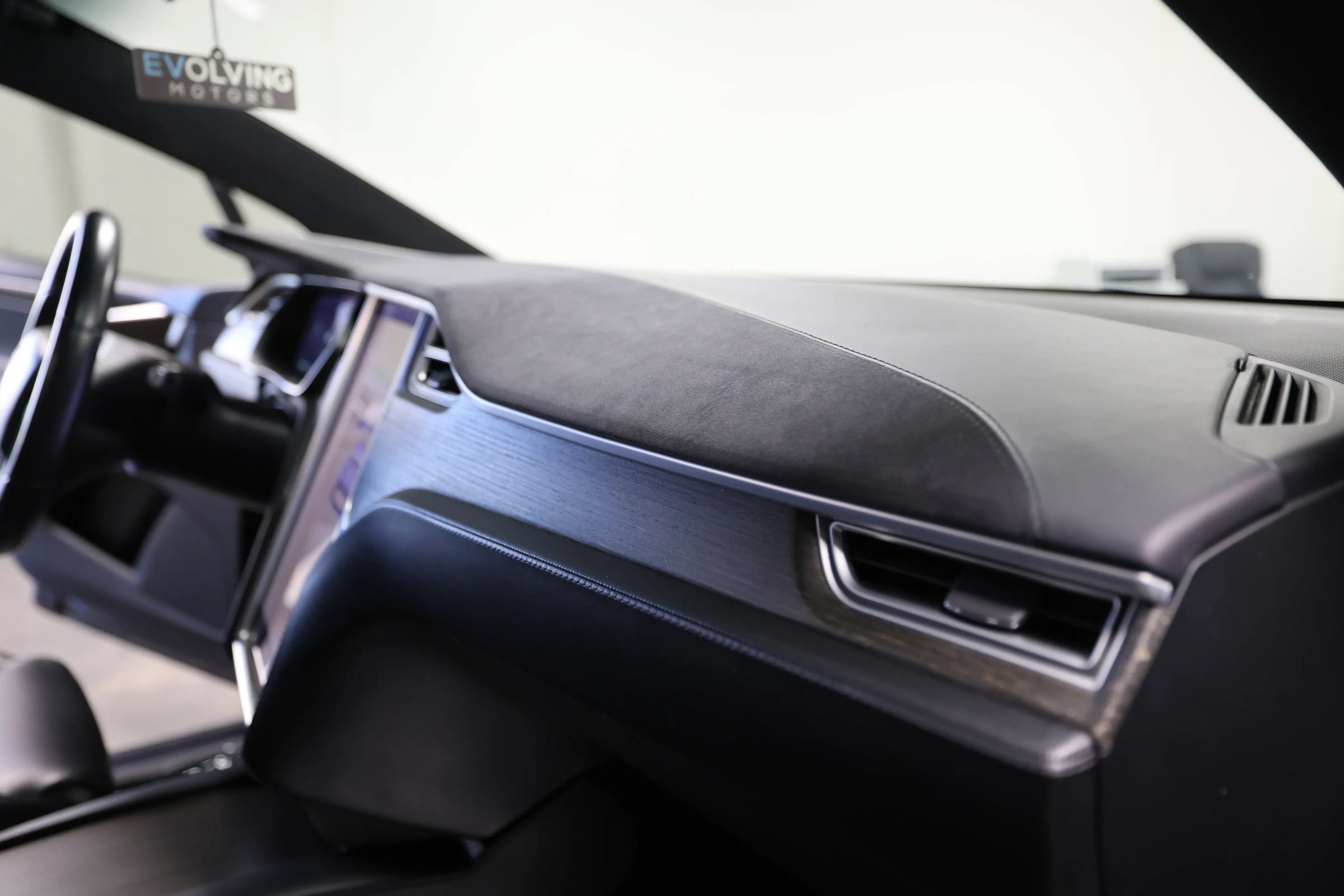 Used 2016 Tesla Model X 90D AWD/4WD image 37