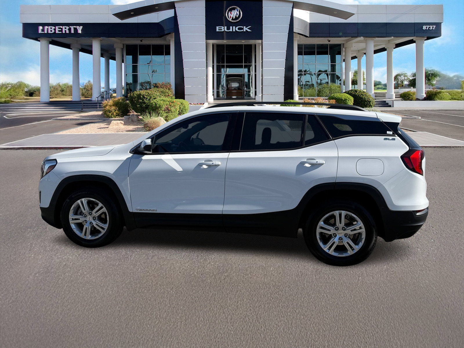 Used 2020 GMC Terrain SLE w/ Driver Convenience Package image 7