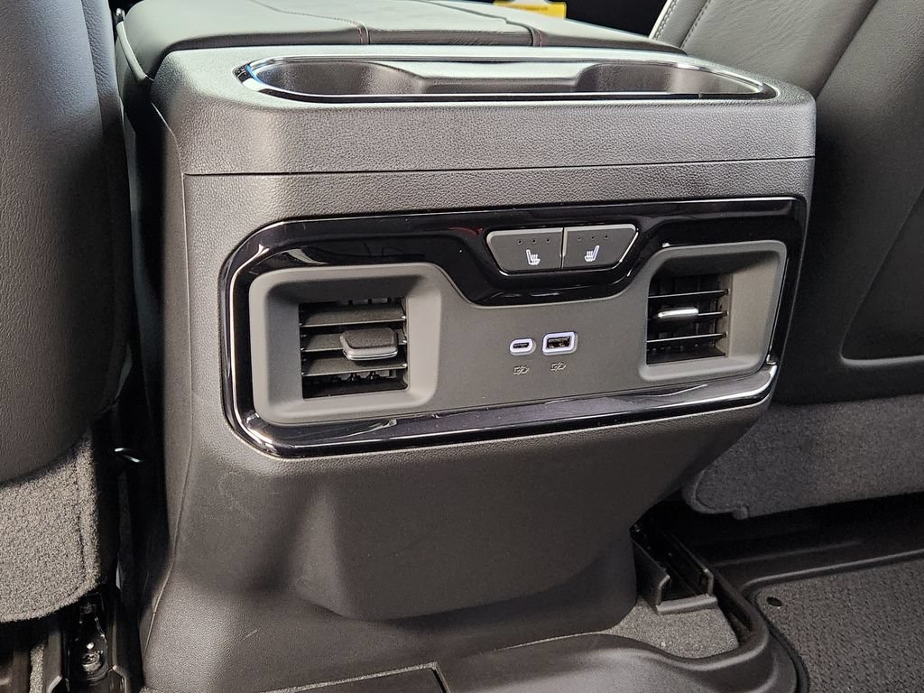 New 2026 GMC Sierra 1500 AT4X w/ LPO, Black Badging Package AWD/4WD image 30