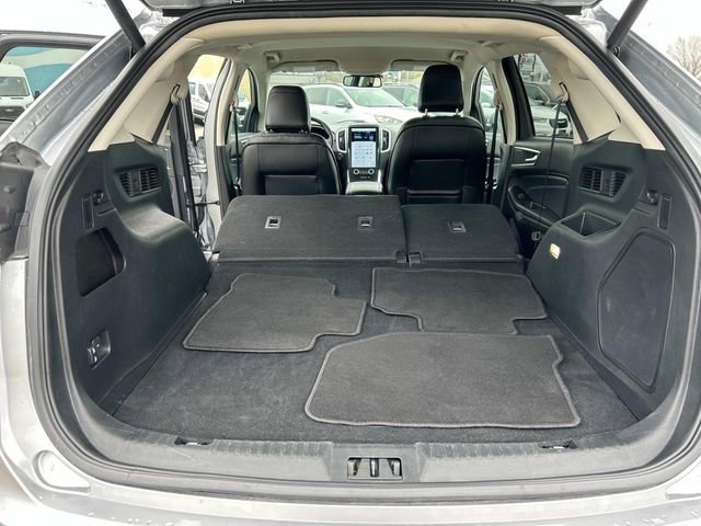 Used 2024 Ford Edge Titanium image 14