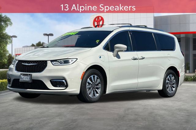 Used 2021 Chrysler Pacifica Touring-L FWD image 10