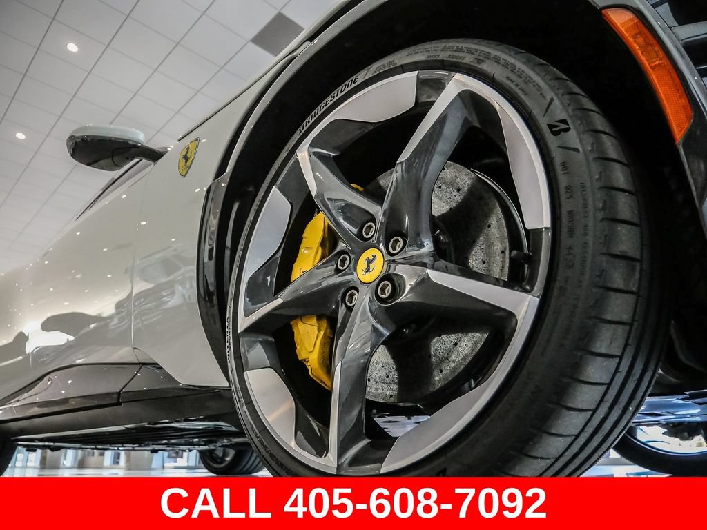 Used 2025 Ferrari Purosangue AWD/4WD image 2