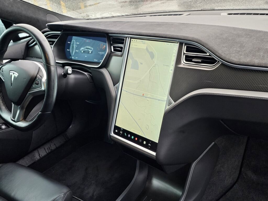 Used 2015 Tesla Model S P85D image 13