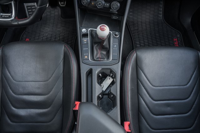 Used 2019 Volkswagen Jetta GLI Autobahn image 25