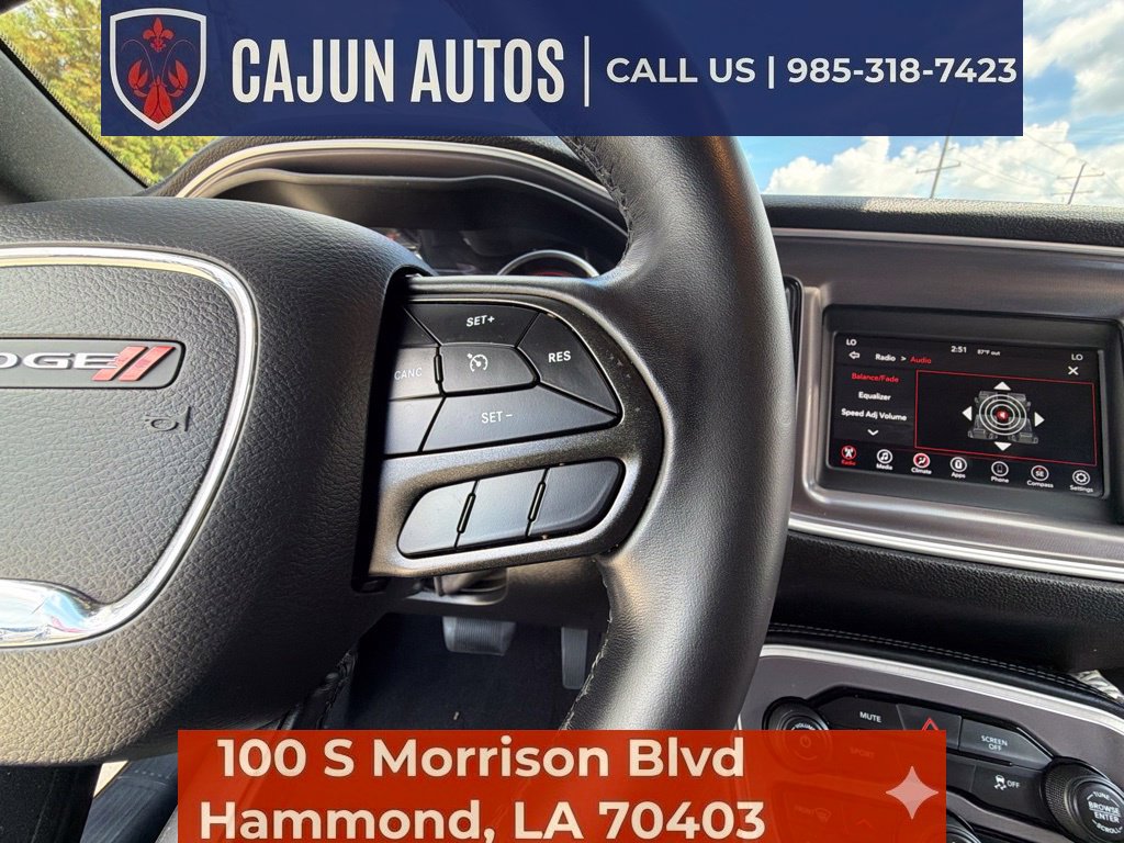 Used 2020 Dodge Challenger SXT RWD image 41