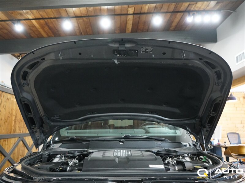 Used 2019 Land Rover Range Rover HSE AWD/4WD image 11
