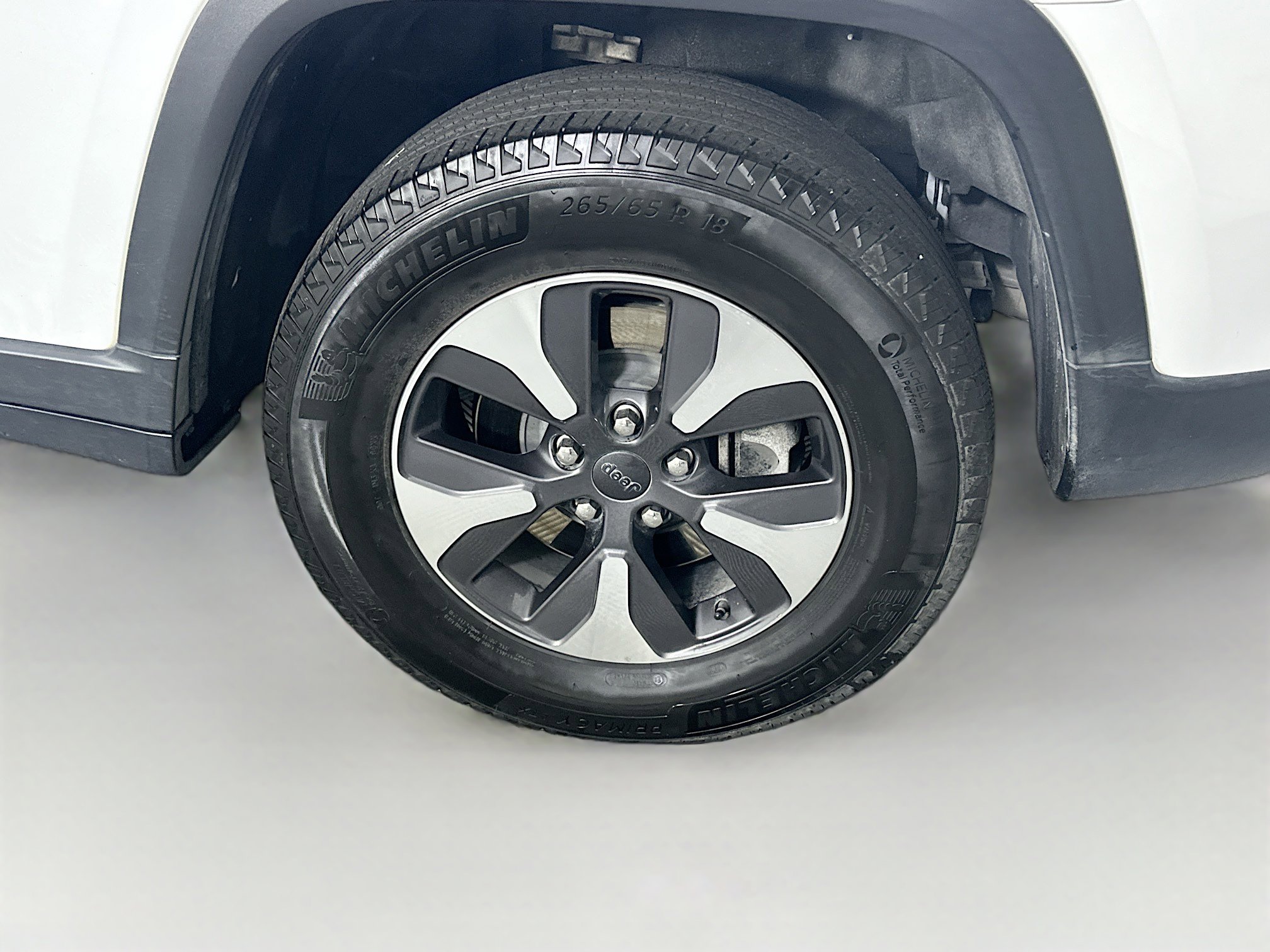 Used 2022 Jeep Grand Cherokee Limited 4xe w/ Luxury Tech Group II image 11